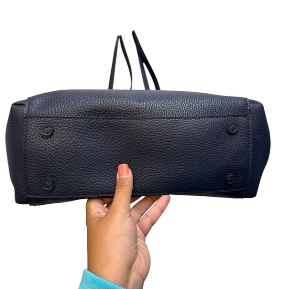 Kenneth Cole Reaction Tote Bag Large 
Navy Blue - Picture 4 of 9